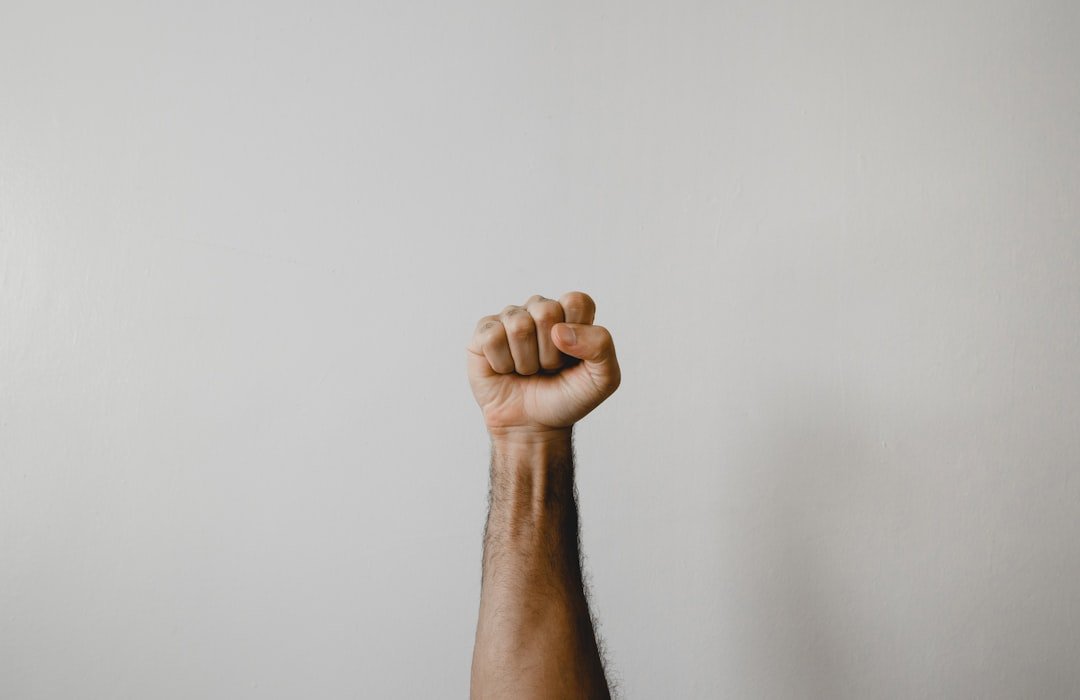 Grip strength as a longevity marker, and how to test it at home